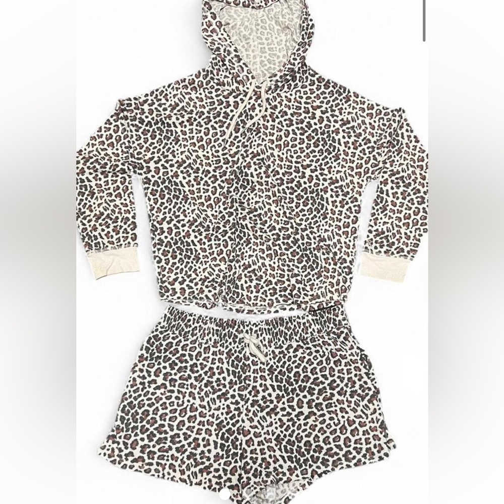 Victoria's Secret Pink Leopard Pajama Set